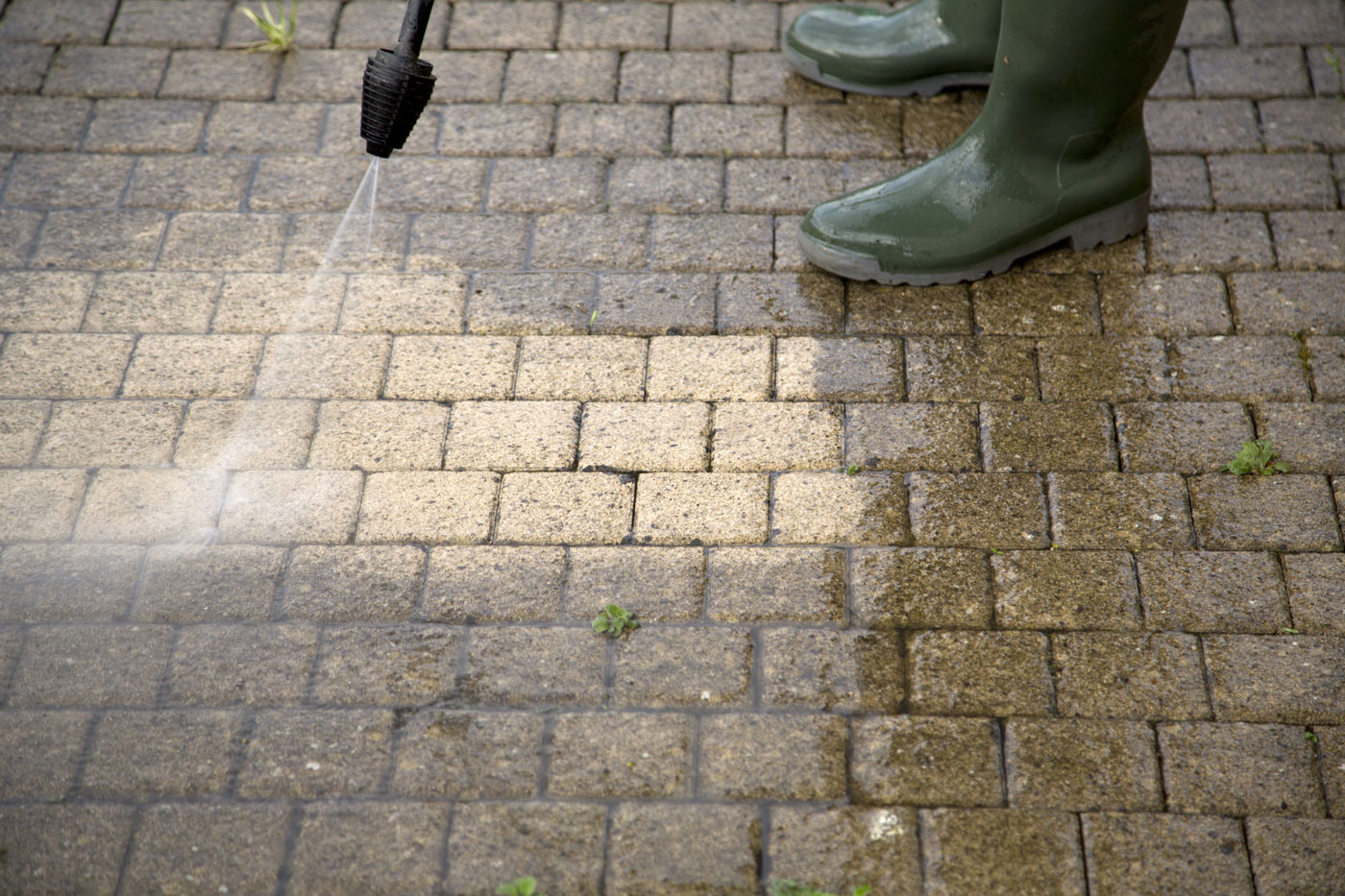 1st Choice High Pressure Cleaning | Driveway and Pathways Cleaning